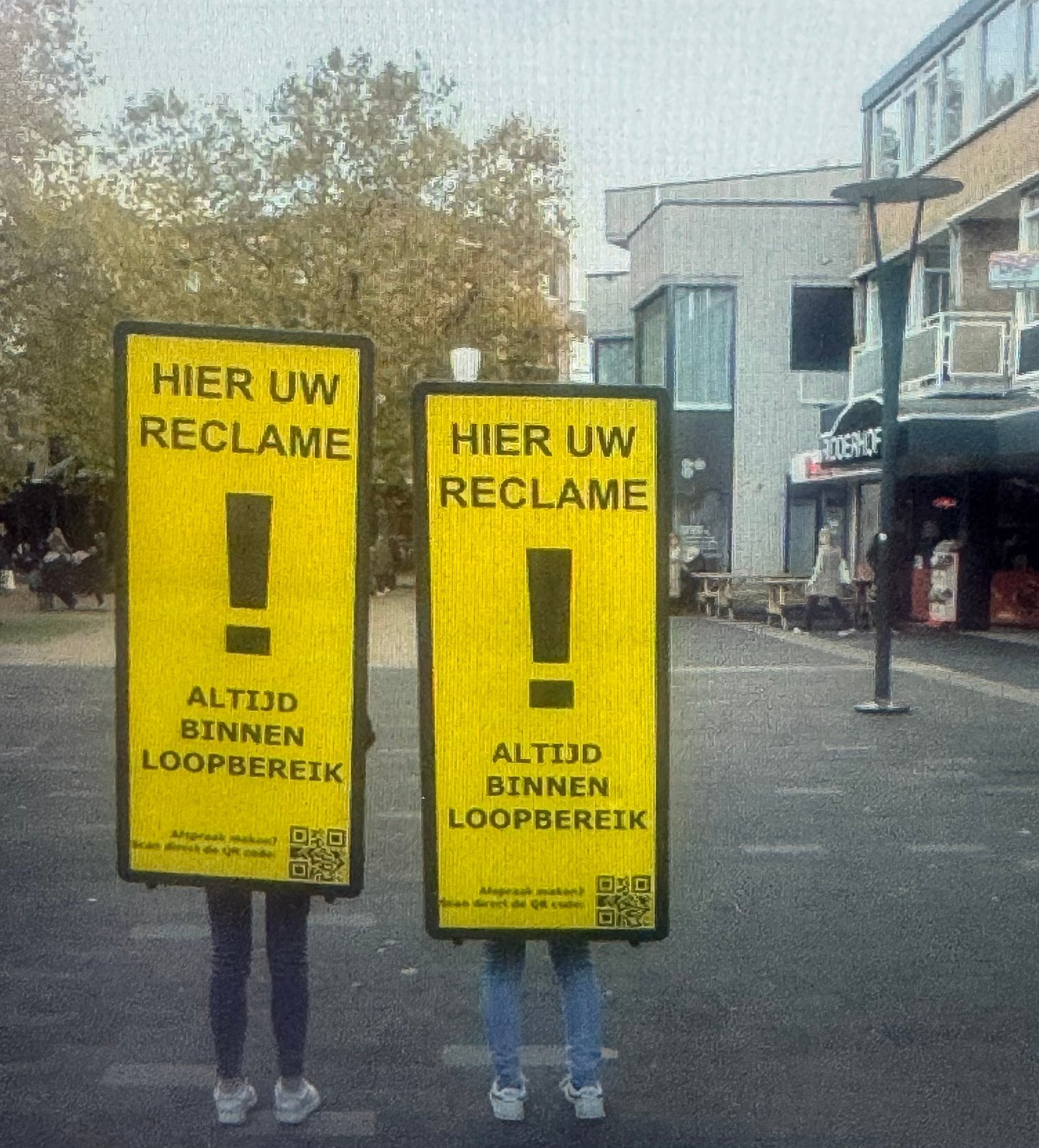 LED Walking Billboard Premium,4 Stuks Draagbaar,inc domeinen, Ophalen, Nieuw, E-commerce en Internet