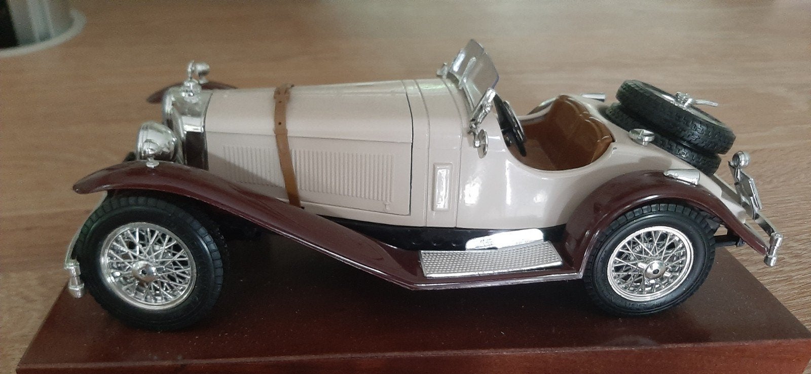 Burago Mercedes Benz SSK (1928) modelauto, Ophalen, Zo goed als nieuw, Overige typen