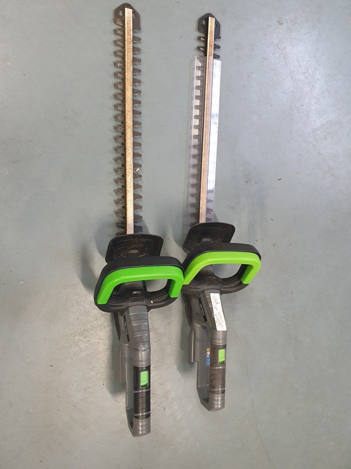 Lux Tools heggenscharen, reserveonderdelen., Tuin en Terras, Heggenscharen, Ophalen, Gebruikt, Accu, Lux Tools