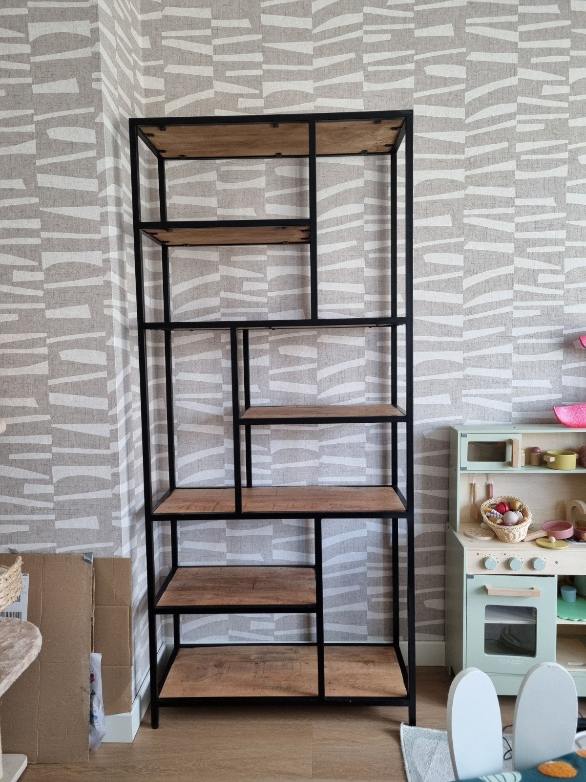 Industriële kast zwart staal met mangohout 84x189, Met plank(en), Gebruikt, 50 tot 100 cm, 25 tot 50 cm