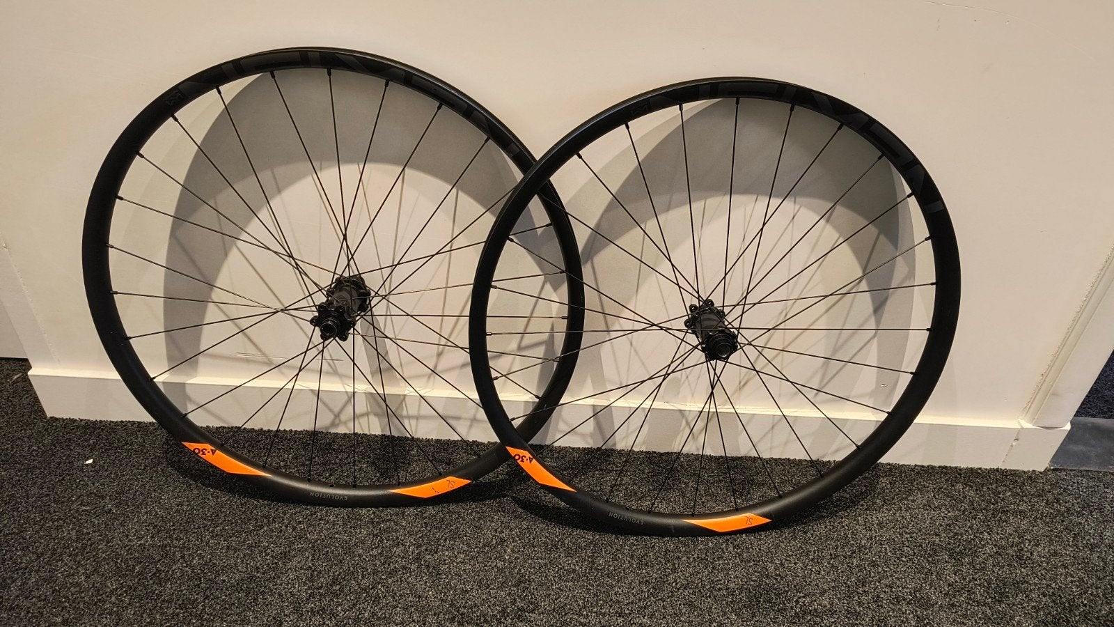 Newmen Evolution A30 Wielset 27.5 Boost XD Tubeless Ready, Fietsen en Brommers, Zo goed als nieuw, Newmen, Aluminium, Mountainbike