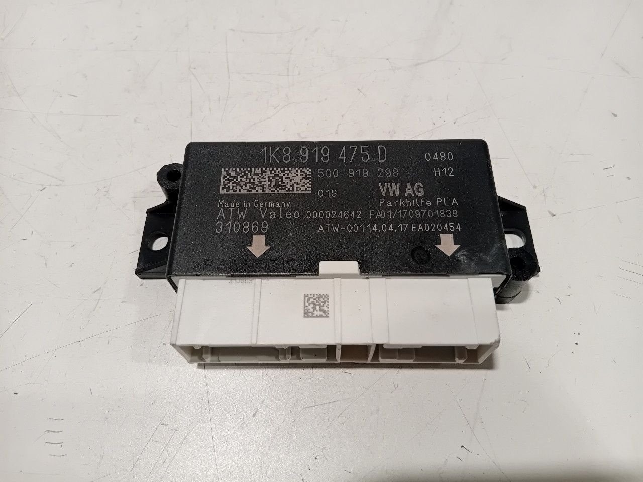 Computer park distance control Volkswagen Caddy, Onderdelen@venauto.nl, Van der Ven Autorecycling B.V., Gebruikt, Ettenseweg 76, 4706 PB Roosendaal, The Netherlands