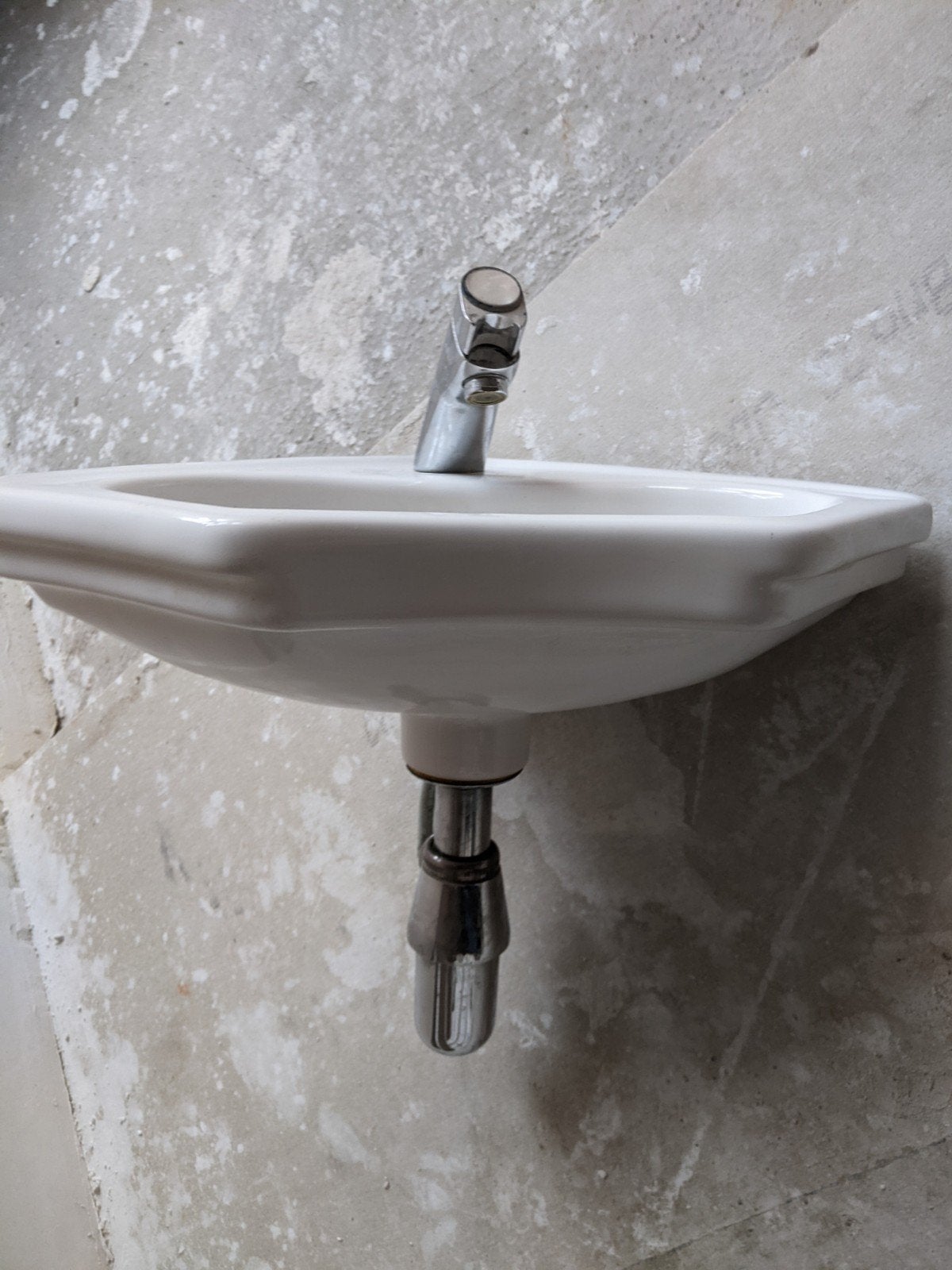 Hoekfontein wasbak incl. kraan en sifon, Doe-het-zelf en Verbouw, Ophalen, Toilet