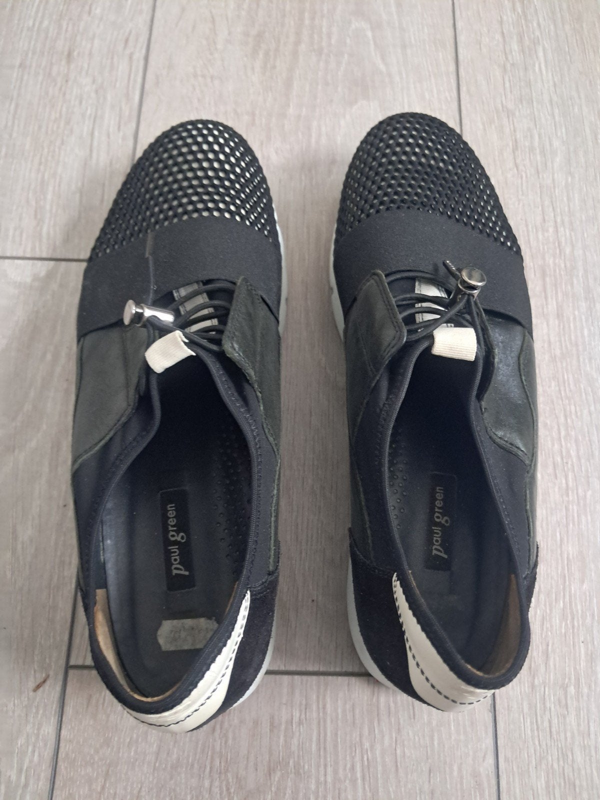 Sneakers . Maat 40, Ophalen of Verzenden, Zo goed als nieuw, Sneakers of Gympen