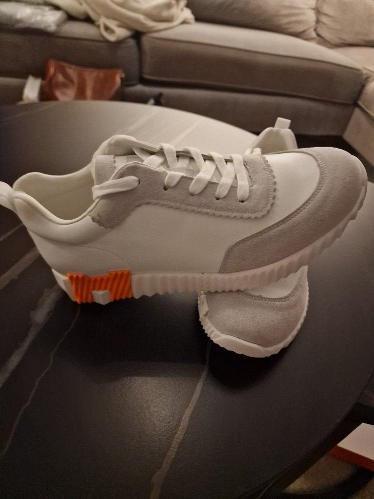 Hermes sneakers, Wit, Nieuw, Ophalen of Verzenden, Sneakers of Gympen