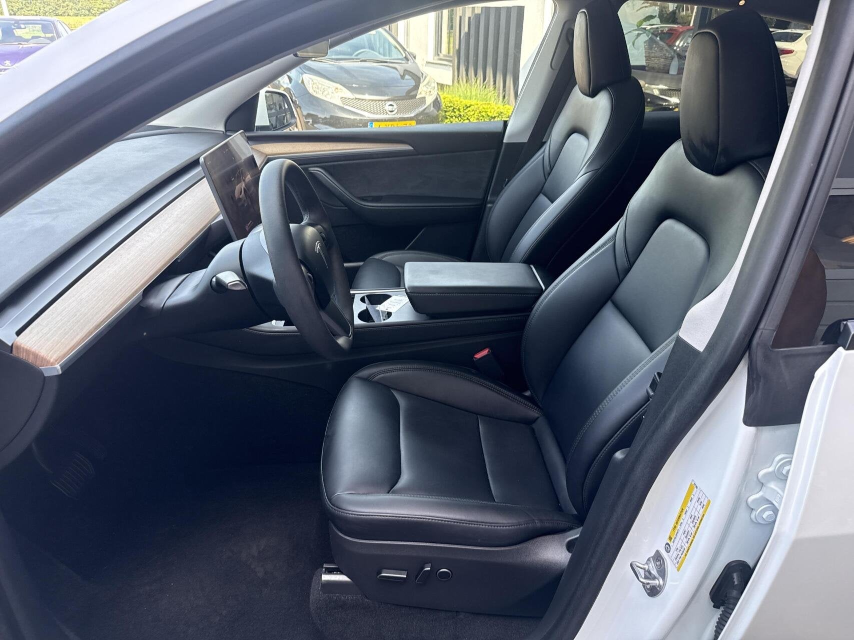 Tesla Model Y Long Range AWD 75 kWh SOH 91% WARMTEPOMP *ALL-, Auto's, Automaat, 12 maanden, Gebruikt, Wit
