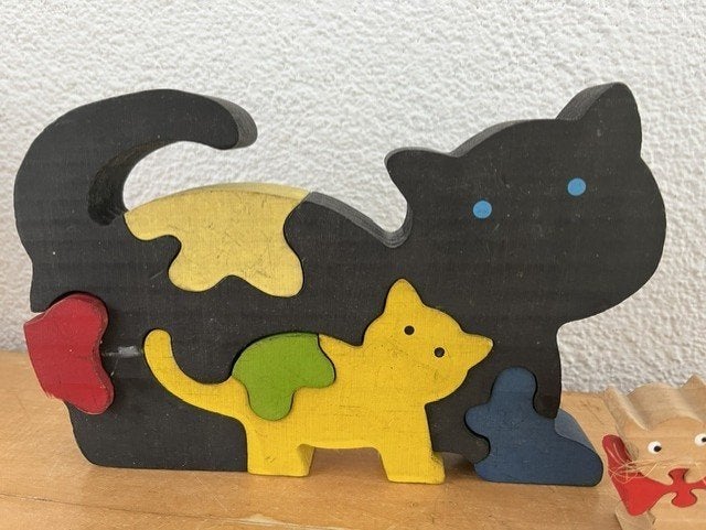 2 houten puzzels - poes - 3D, Ophalen of Verzenden, Gebruikt, Overige typen