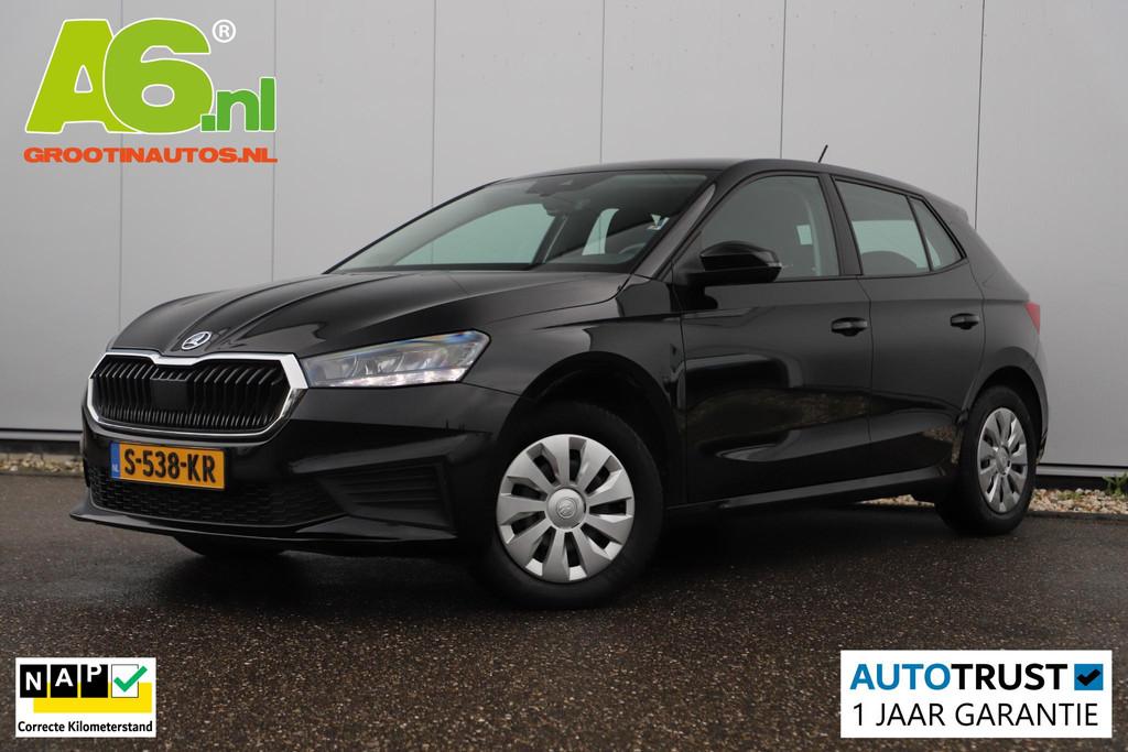 Skoda Fabia 1.0 TSI Ambition 95PK Carplay Android Navigatie, Auto's, Skoda, Voorwielaandrijving, Stof, Gebruikt, Euro 6