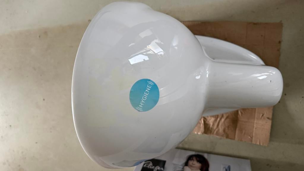 Wandcloset Basic Smart - Nieuw Toilet compleet, Ophalen, Nieuw, Toilet