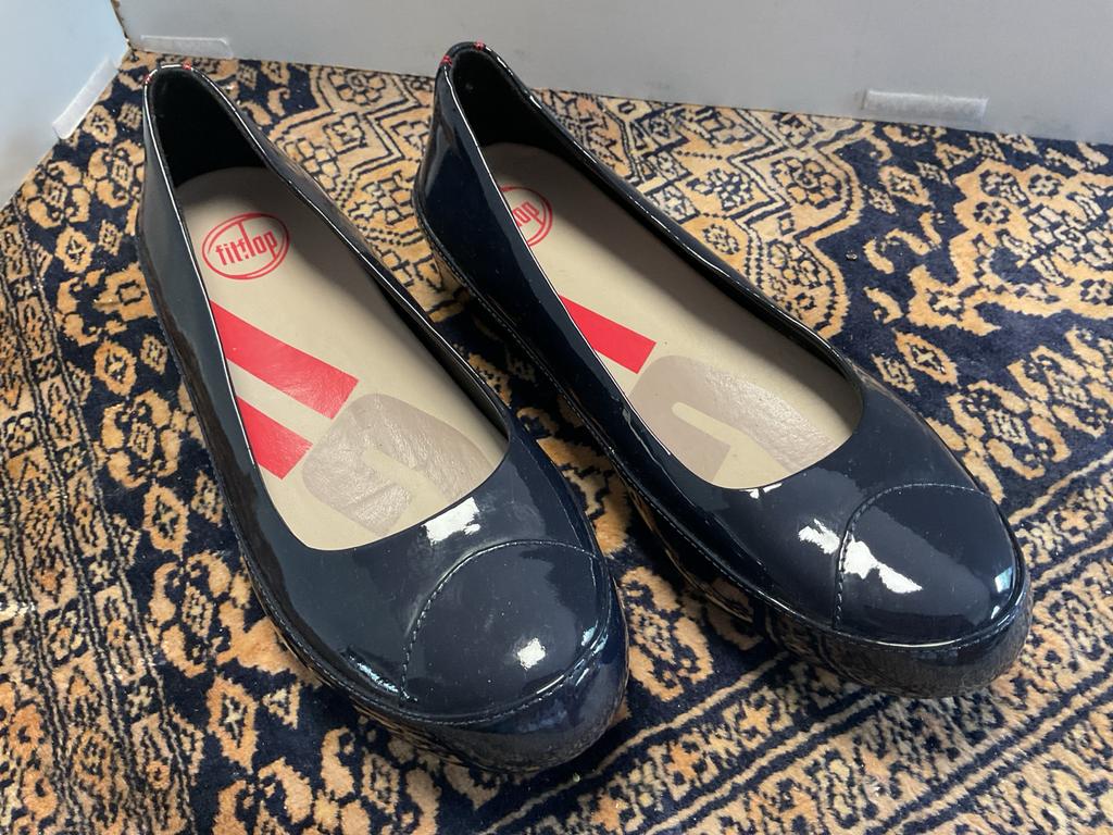 Nieuwe Fitflop Ballerina's - Maat 39 (valt klein), Kleding | Dames, Schoenen, Ophalen of Verzenden, Zo goed als nieuw, Zwart, Ballerina's