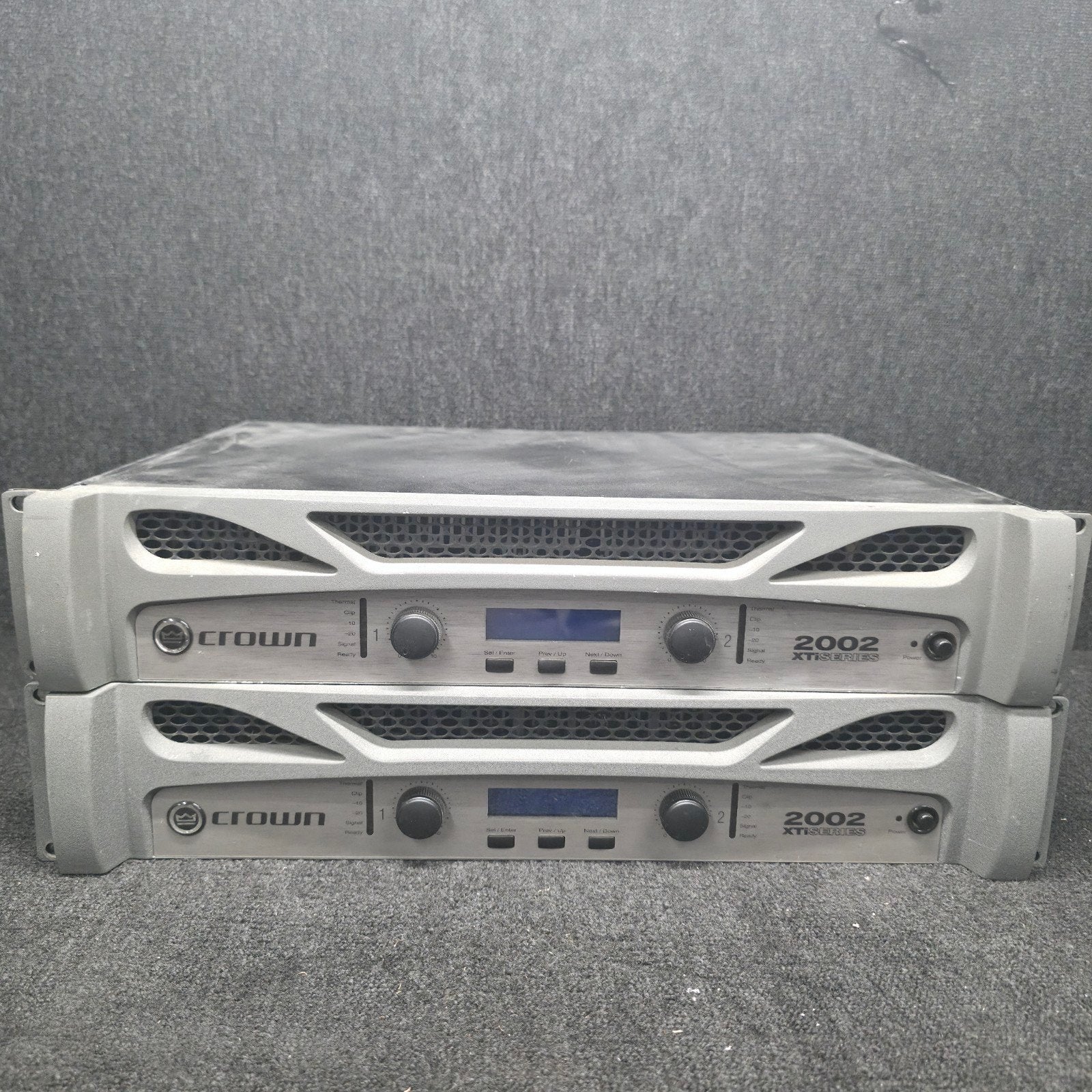 CROWN  XTI 2002   versterkers   defect !, Ophalen of Verzenden, 120 watt of meer, Subwoofer, Overige merken