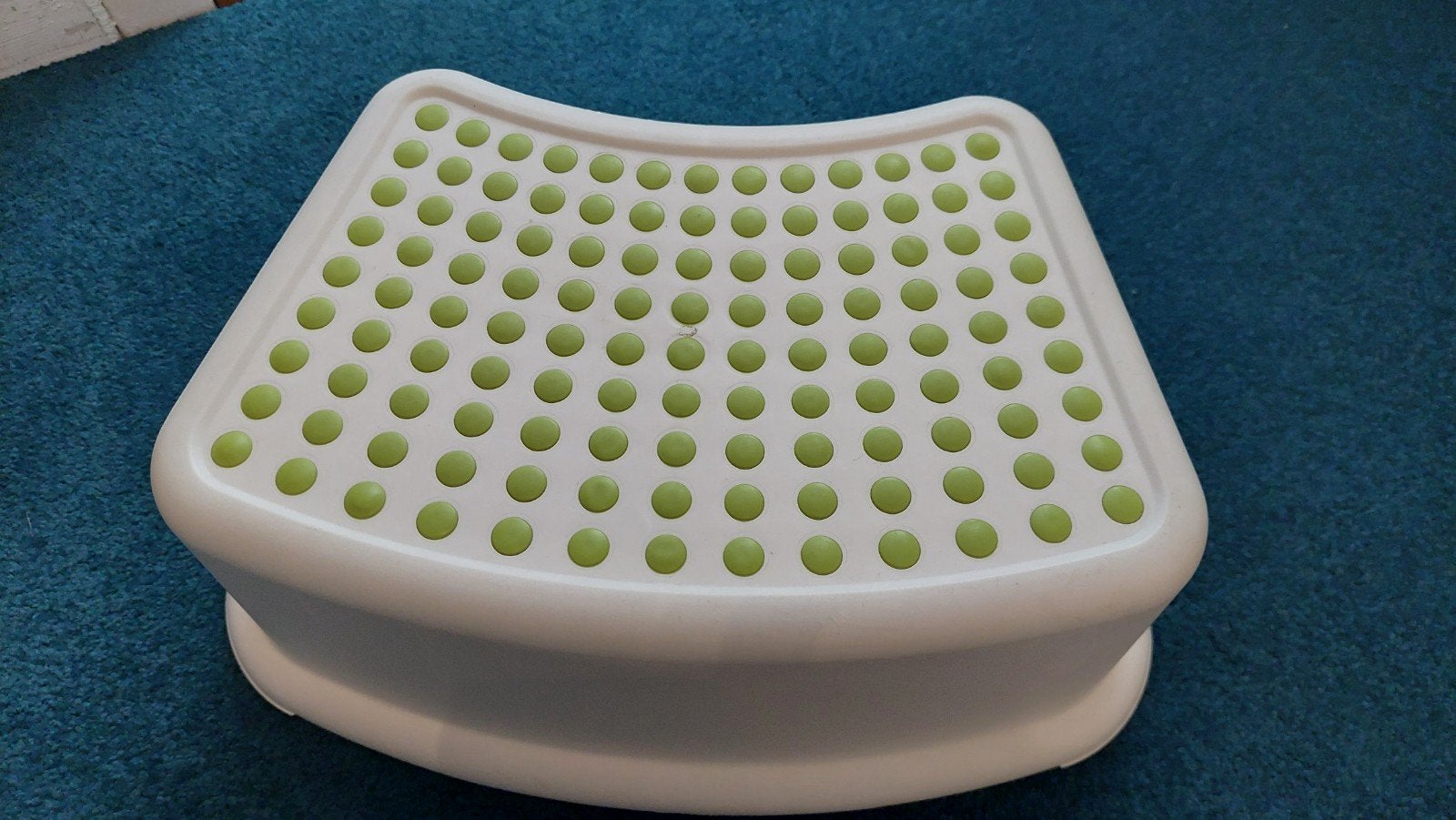 Antislip opstapje voor kinderen - Wit/Groen, Ophalen of Verzenden, Zo goed als nieuw