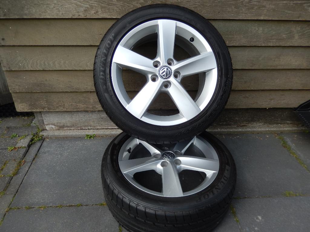 Volkswagen Polo Highline 5 sp velg 16 inch In prijs verlaagd, Auto-onderdelen, Banden en Velgen, Ophalen, Velg(en), 16 inch, Personenwagen