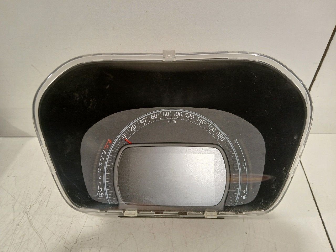 Cockpit Toyota Aygo, Auto-onderdelen, Dashboard en Schakelaars, Toyota, Gebruikt, Herkomst onderdeel bekend, 12 maanden garantie