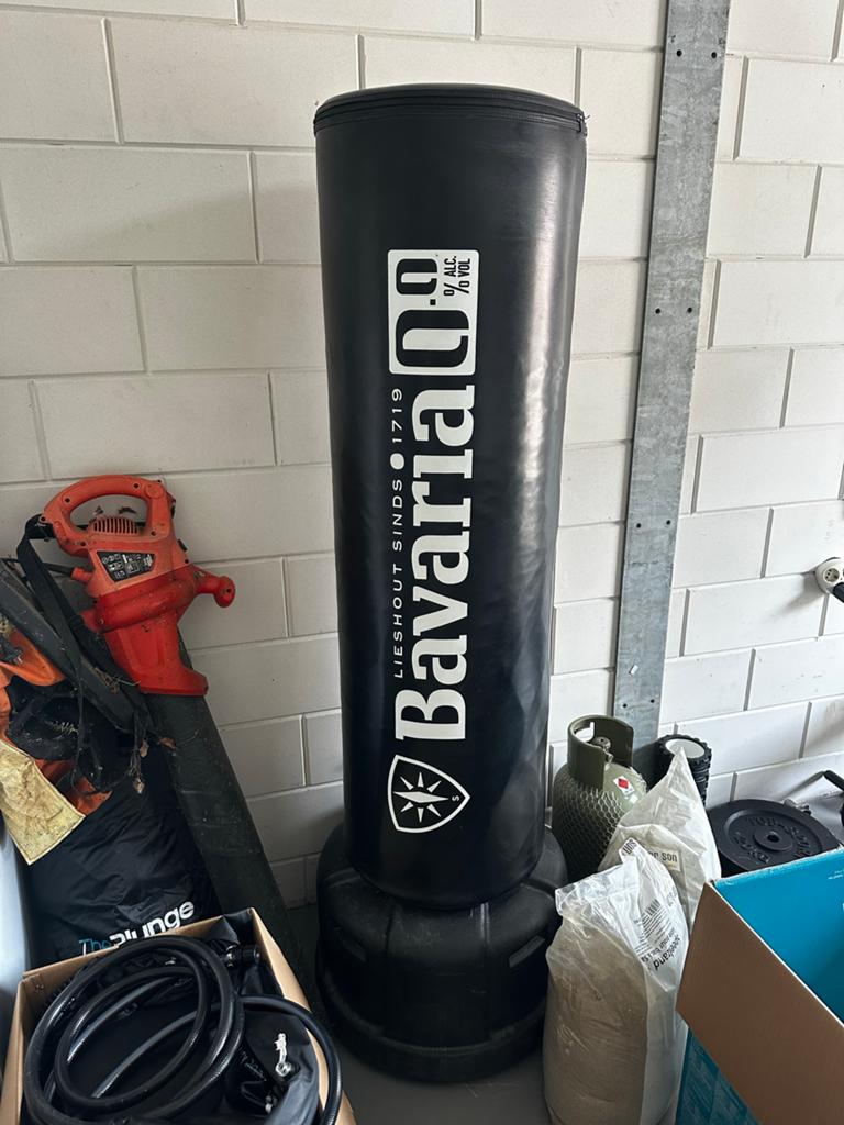 Vrijstaande Bokspaal, Ophalen, Zo goed als nieuw, Bokszak