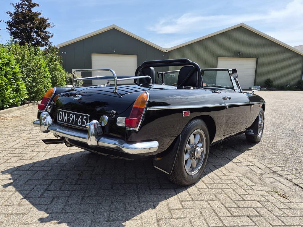 MG Mgc Roadster 6-cilinder (met rolkooi) - 1969, foto 3