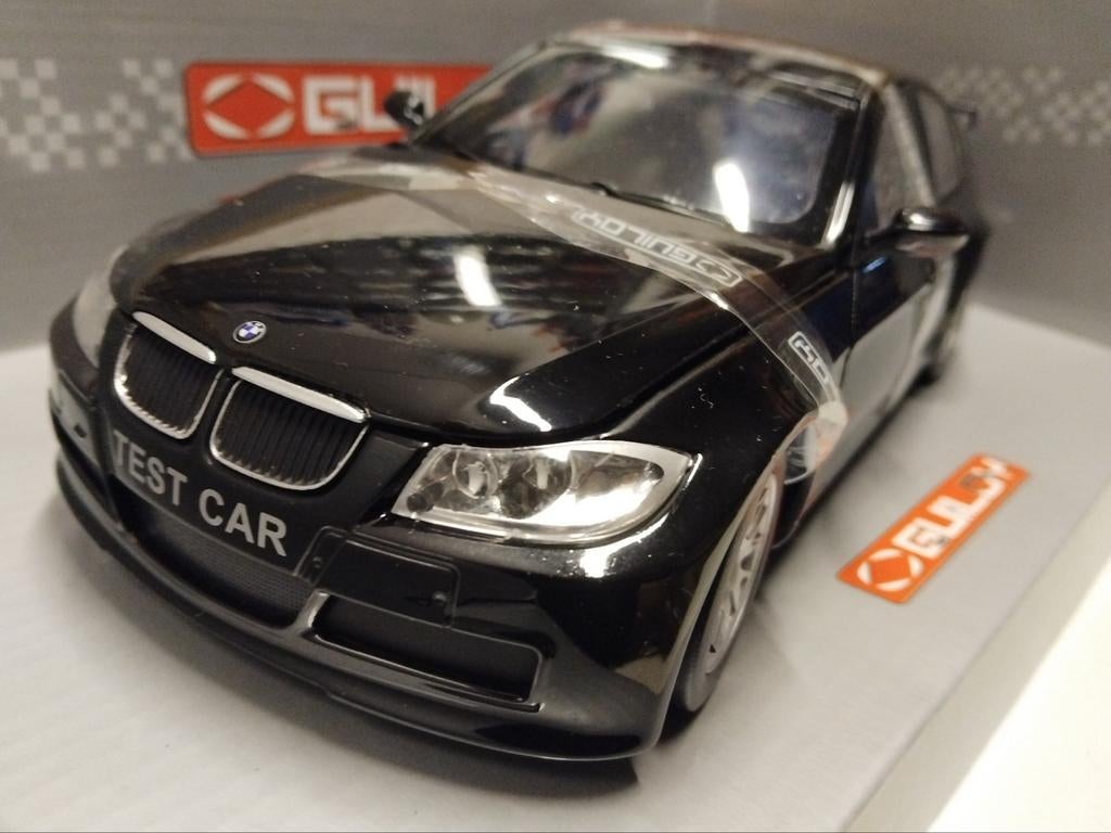 BMW 330 i sedan zwart Guiloy metal 1:18 KRD, Ophalen of Verzenden, Zo goed als nieuw, Auto, Overige merken