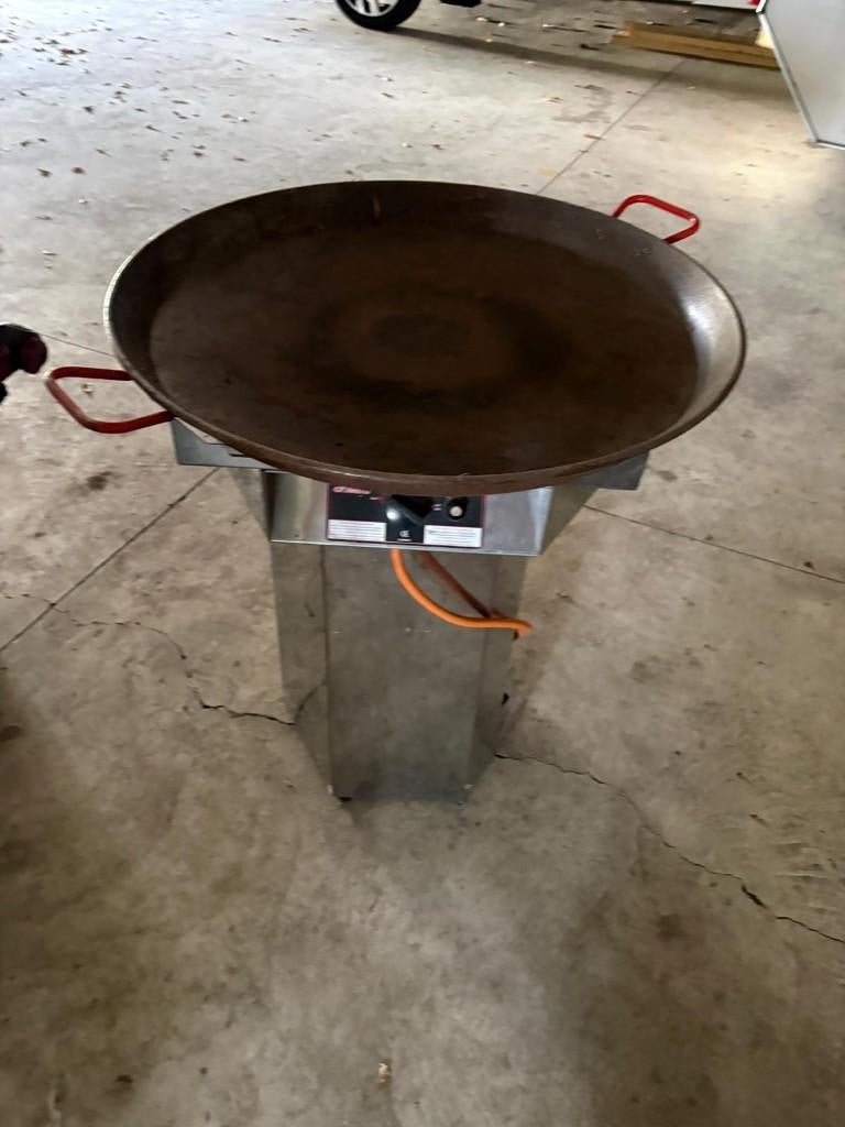 Grote bakpan 80cm op gas met RVS onderstel, Ophalen, Gebruikt, Gas