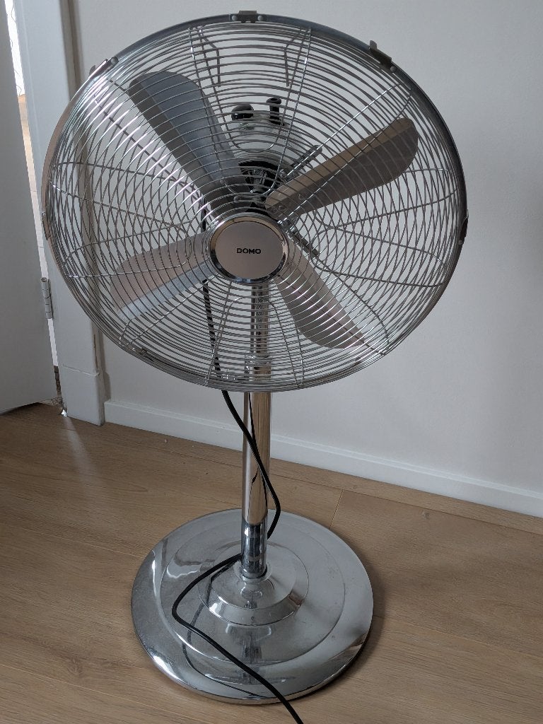 Domo Metalen Statief Ventilator 40cm, Witgoed en Apparatuur, Ophalen, Gebruikt, Statiefventilator
