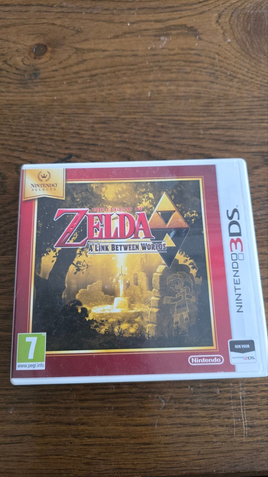 The Legend of Zelda: A Link Between Worlds (Nintendo 3DS), Ophalen, 1 speler, Zo goed als nieuw, Role Playing Game (Rpg)