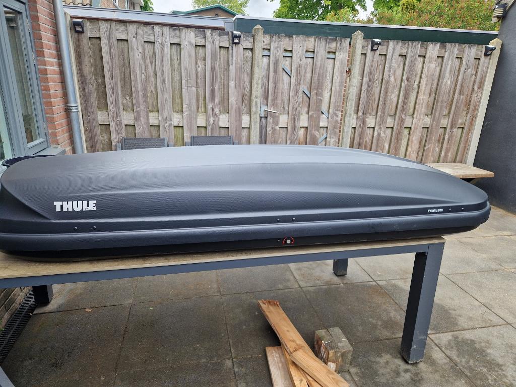 thule dakkoffer en thule dakdragers, Auto diversen, Dakkoffers, Ophalen, Zo goed als nieuw