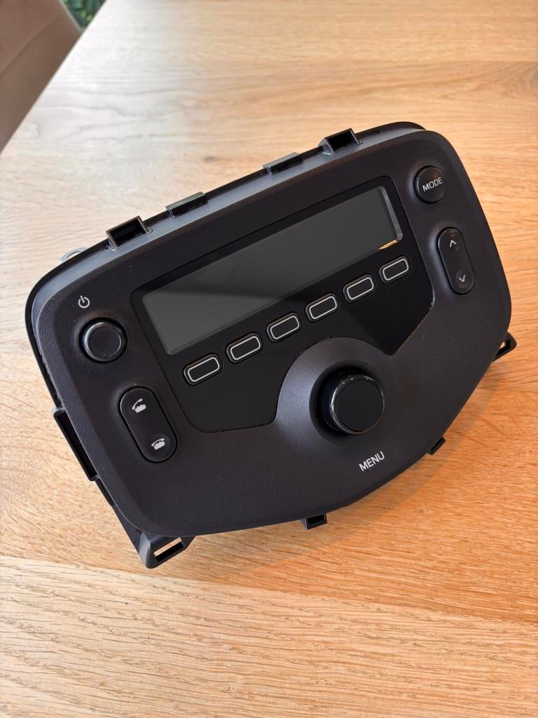 Peugeot 108 radio, Ophalen, Zo goed als nieuw