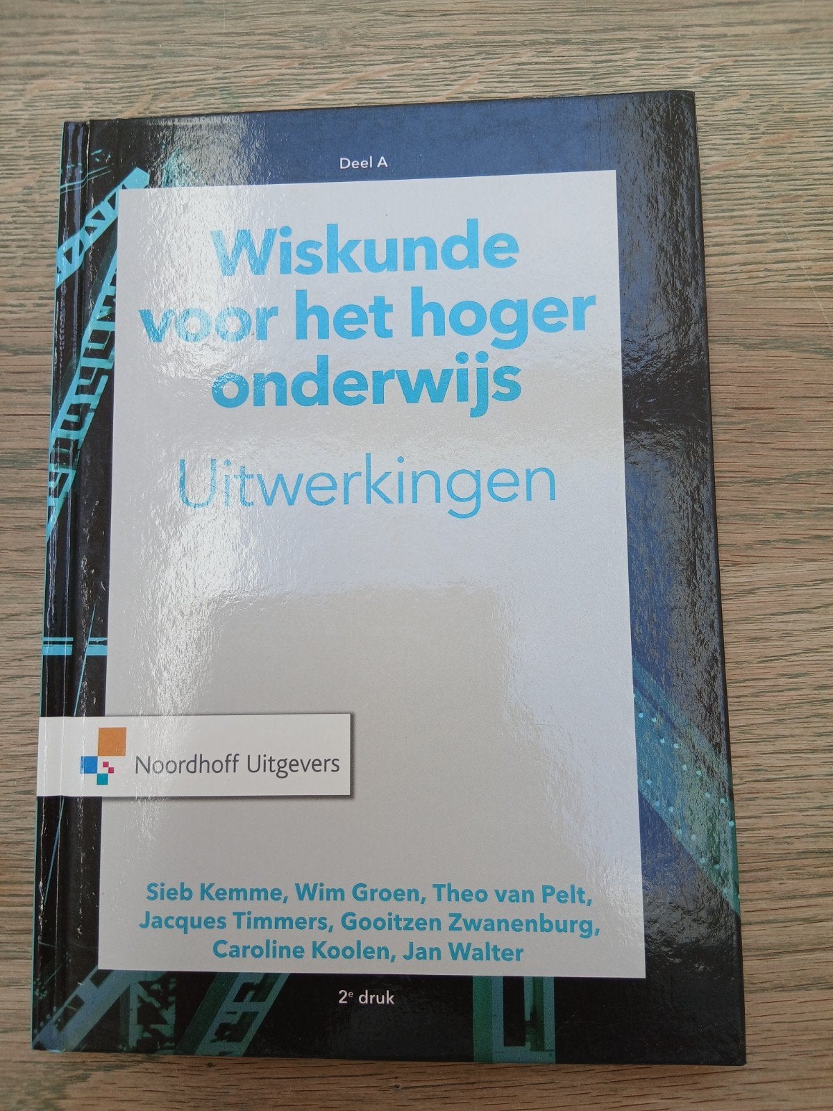 Wiskunde voor het hoger onderwijs uitwerkingen deela S Kemme, Boeken, Studieboeken en Cursussen, Zo goed als nieuw, Sieb Kemme