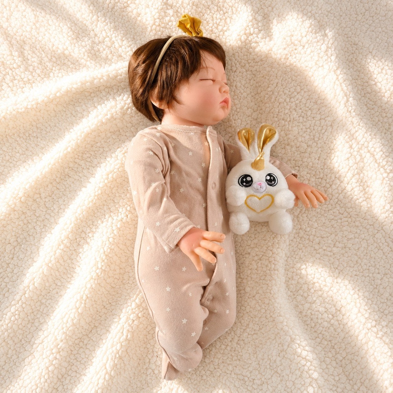 Reborn baby pop Bella - 50 cm - Incl. outfit + accessoires, Nieuw, Ophalen of Verzenden, Shijiazhuang Yuncai E-commerce CO., Ltd