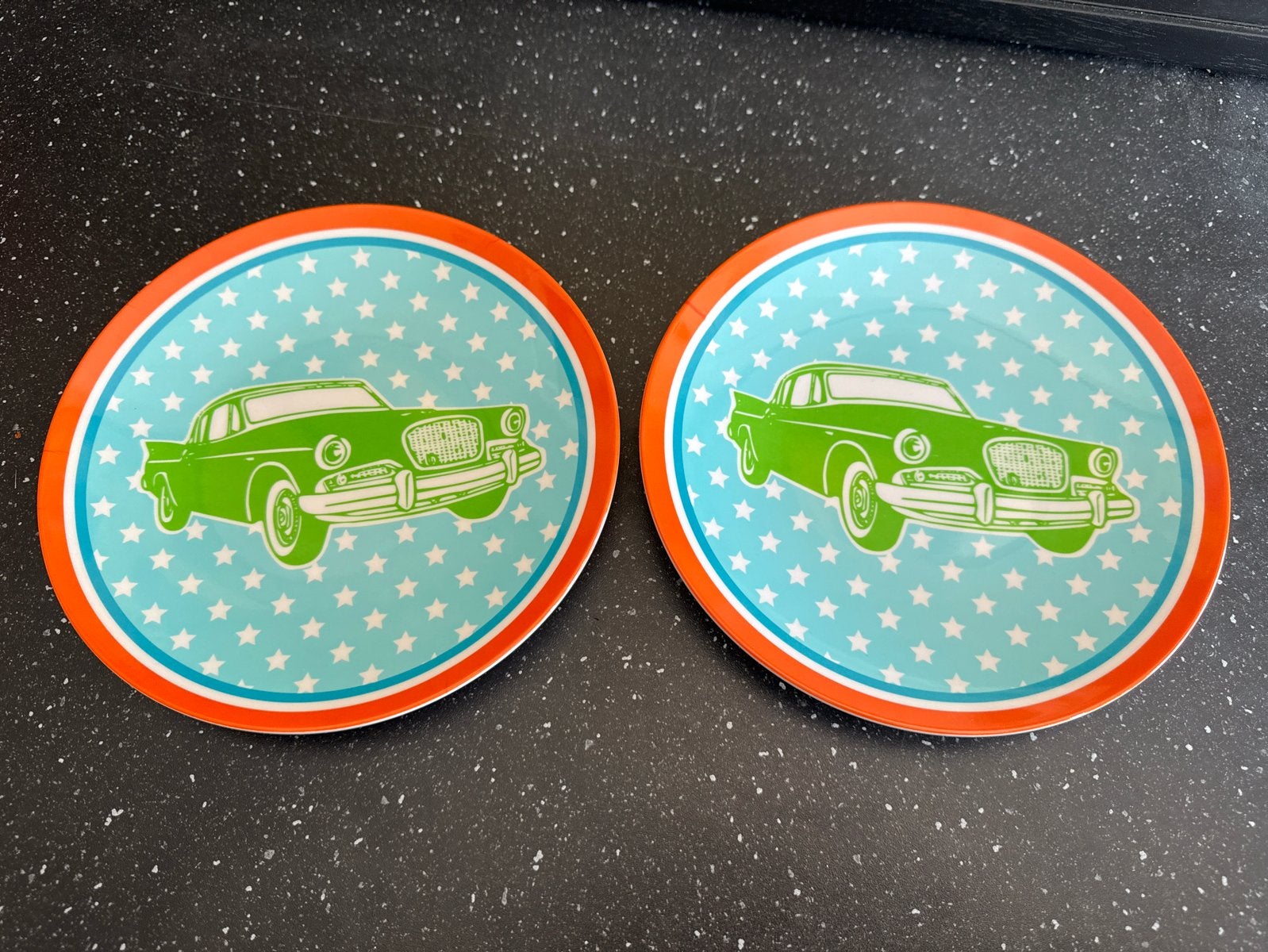 2 melamine ontbijtbordjes HEMA met auto print, Hema, Kunststof, Gebruikt, Ophalen of Verzenden