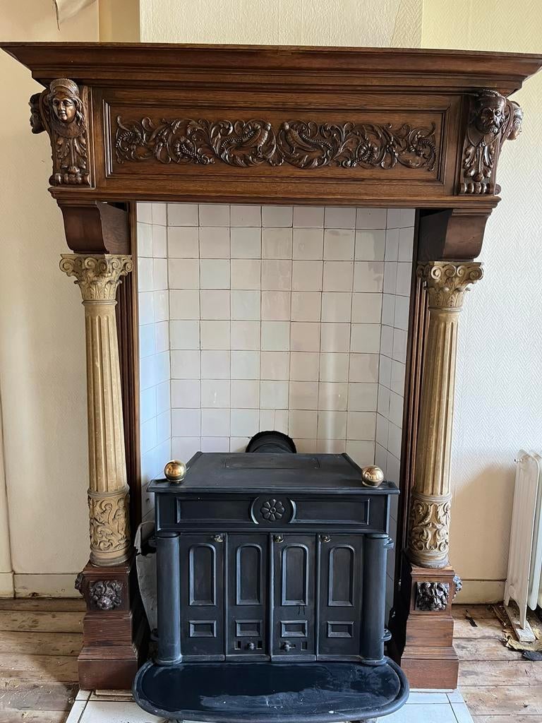 Prachtige antieke houten schouw, Huis en Inrichting, Haarden, Ophalen, Zo goed als nieuw, Vrijstaande haard, Houthaard