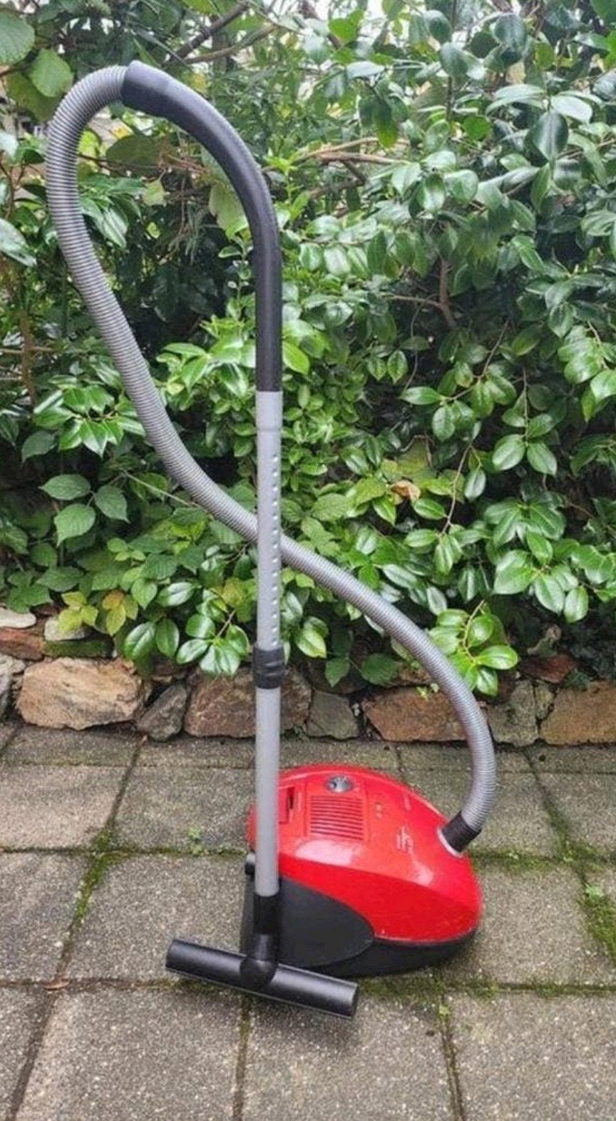 Siemens stofzuiger 2400W
Goed werkende en extreem kracht, Huis en Inrichting, Ophalen of Verzenden