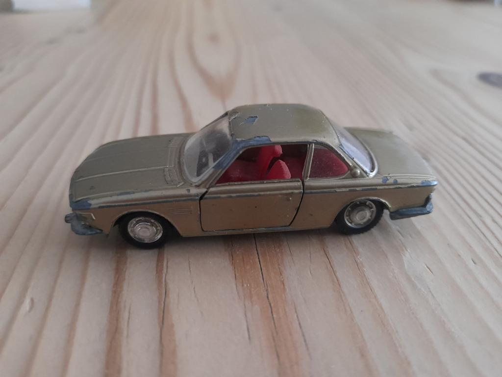 Schuco BMW 2800 CS, Hobby en Vrije tijd, Modelauto's | 1:87, Ophalen of Verzenden, Zo goed als nieuw, Auto, Schuco