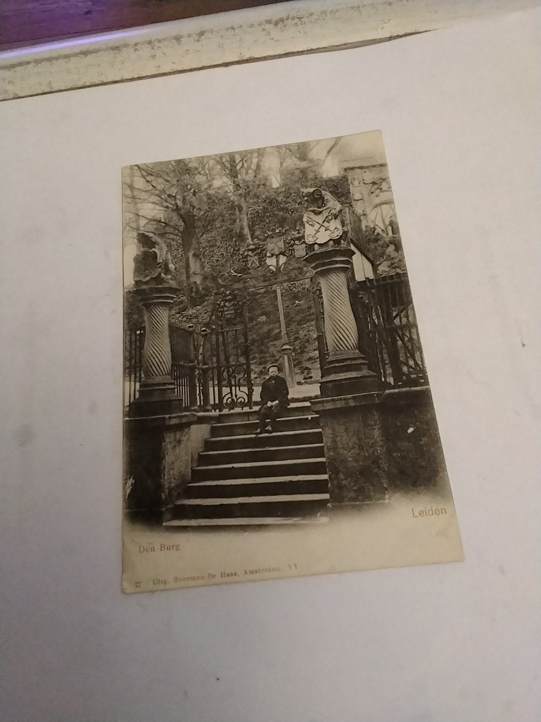 Oude Ansichtkaart Leiden - Den Burg (Gelopen), Ophalen of Verzenden, Voor 1920, Gelopen, Zuid-Holland
