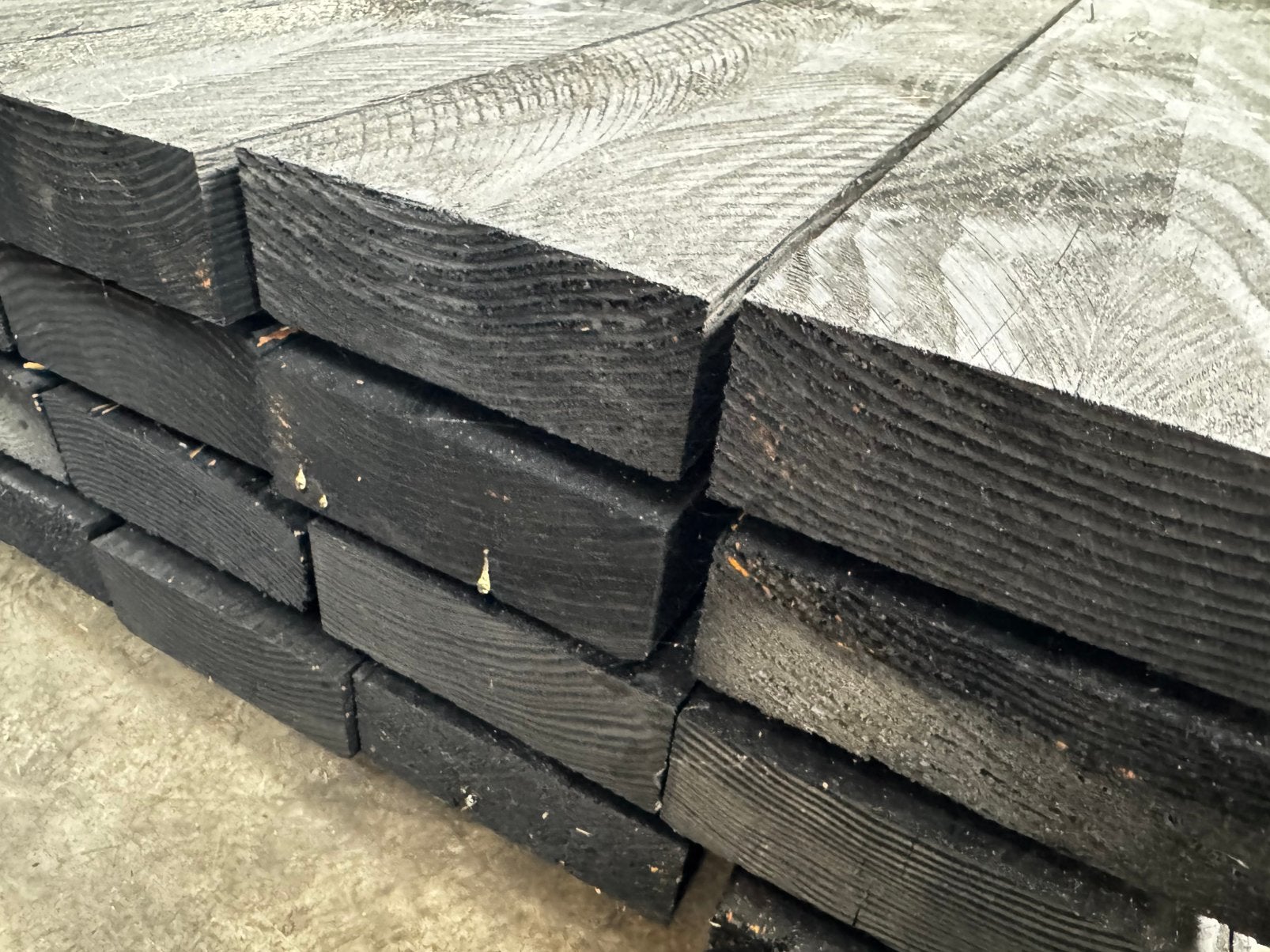 Zwarte Douglas balken 63x175 mm - 500 cm - WEG=WEG, Tuin en Terras, Ophalen of Verzenden, Nieuw, 250 cm of meer, Balken