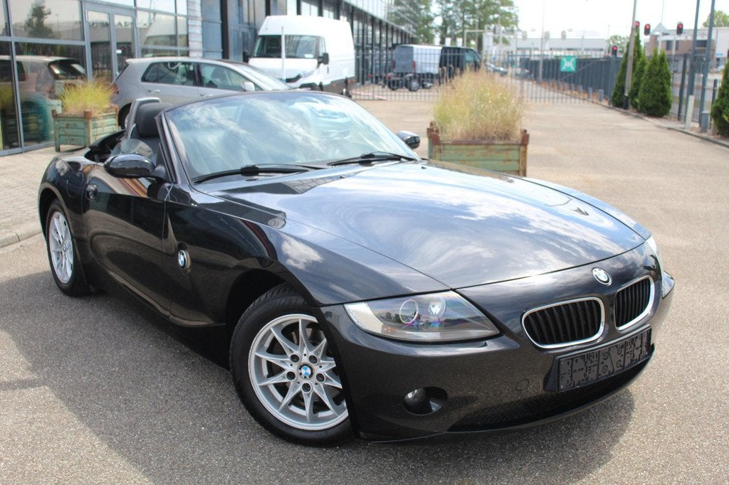 BMW Z4 Roadster 2.2i GOEDE STAAT! STOELVERWARMING,AIRCO, Stof, Gebruikt, Zwart, Cabriolet