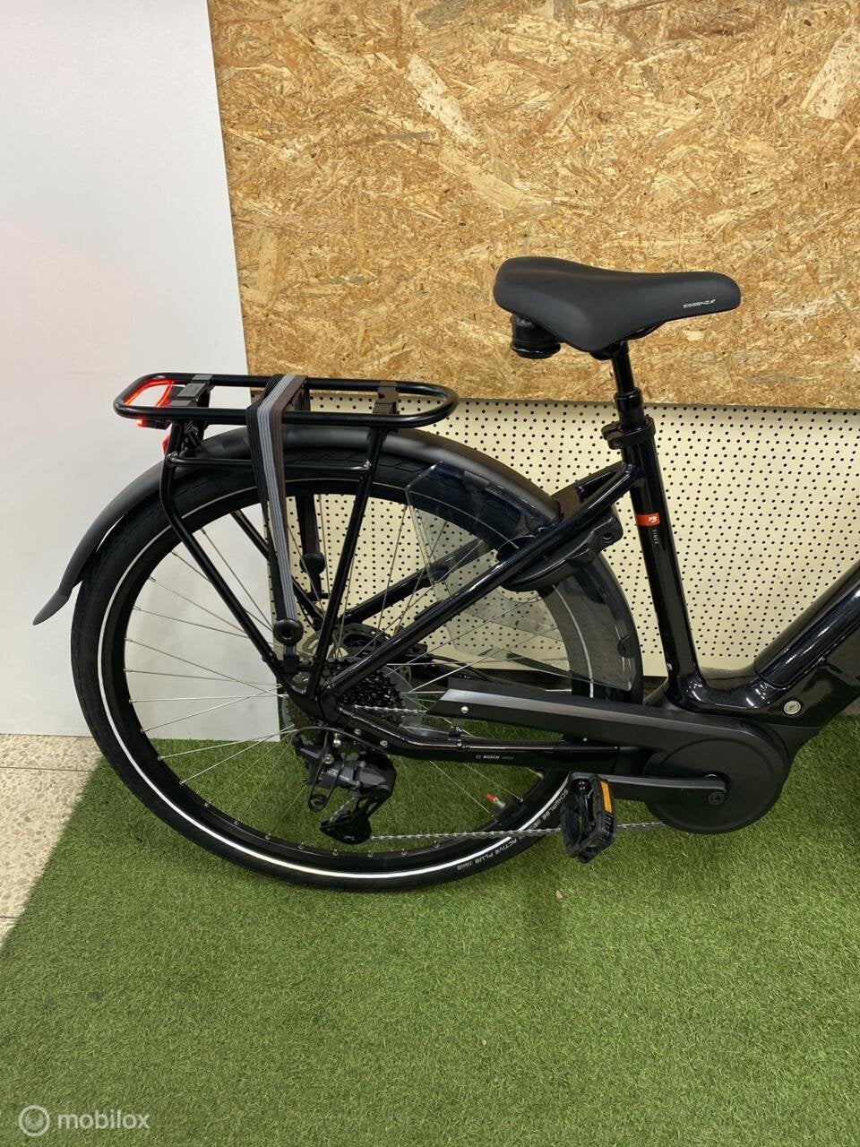 Foto 15 van BATAVUS FINEZ PT E-GO POWER SPORT BOSCH 750WH 48 CM NIEUW