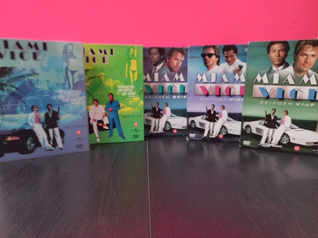 de complete miami vice serie op dvd ; seizoen 1 tot en met 5, Cd's en Dvd's, Alle leeftijden, Ophalen of Verzenden, Zo goed als nieuw