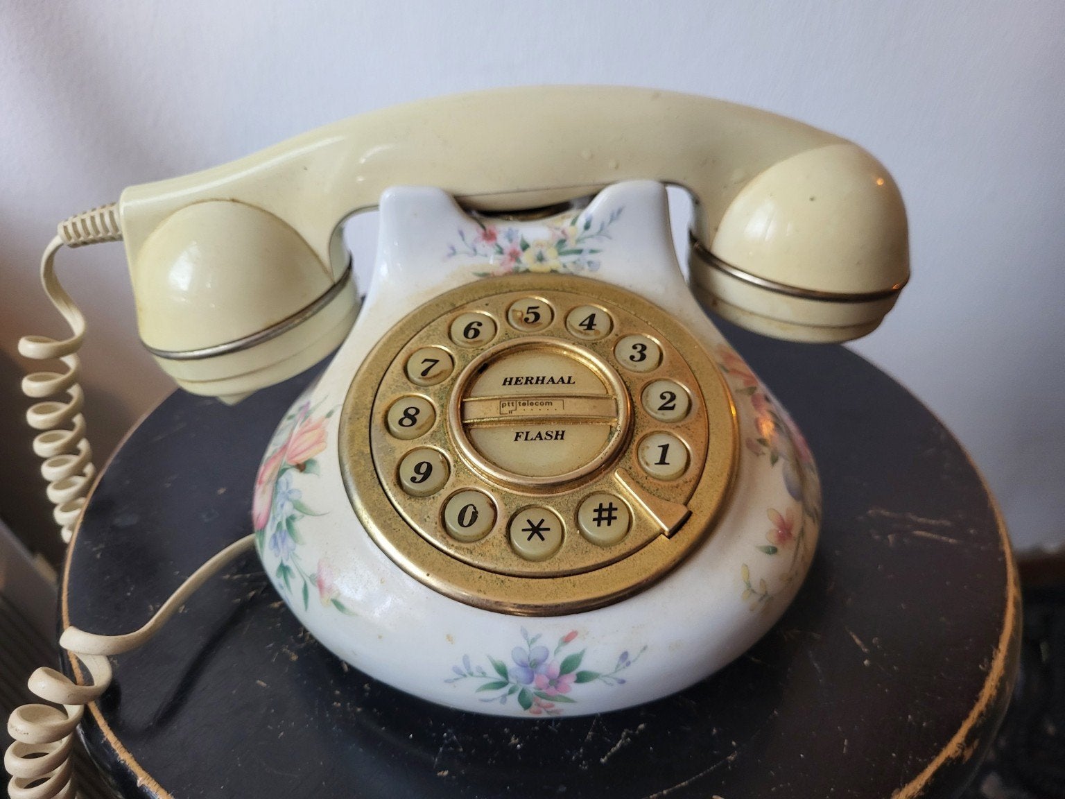 Royal Albert Constance Porseleinen Telefoon 1991 – PTT Telec, Ophalen of Verzenden, Gebruikt, Met draaischijf