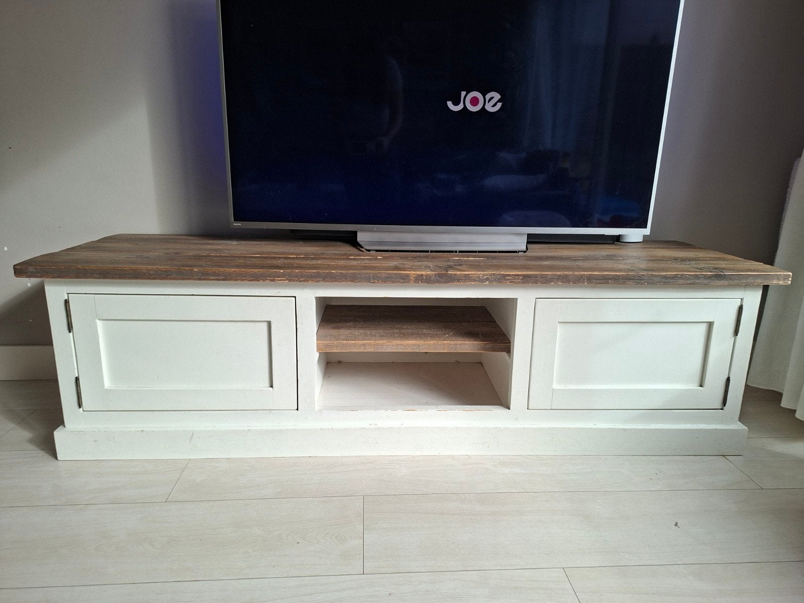 Landelijke TV meubel met kastjes - 1.80m breed, Ophalen, Gebruikt, 150 tot 200 cm, Minder dan 100 cm