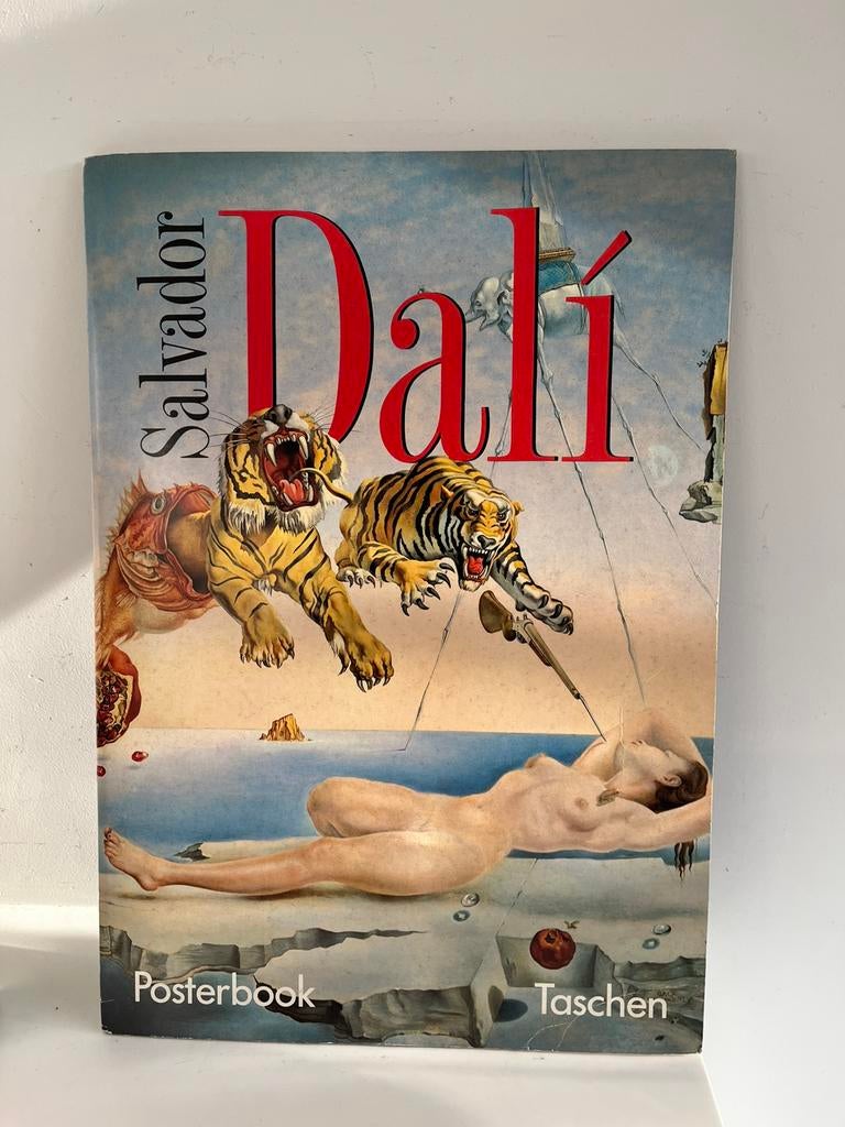 SALVADOR DALÍ. —  POSTERBOEK. —  TASCHEN., Ophalen of Verzenden