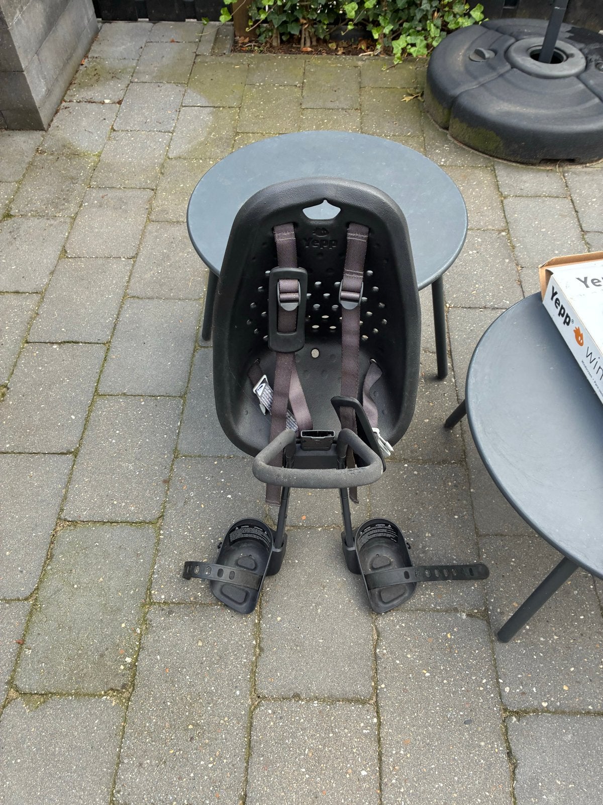 Nette Yepp kinderstoel met adapter en windscherm, Ophalen, Gebruikt, Voorzitje, Voetsteuntjes