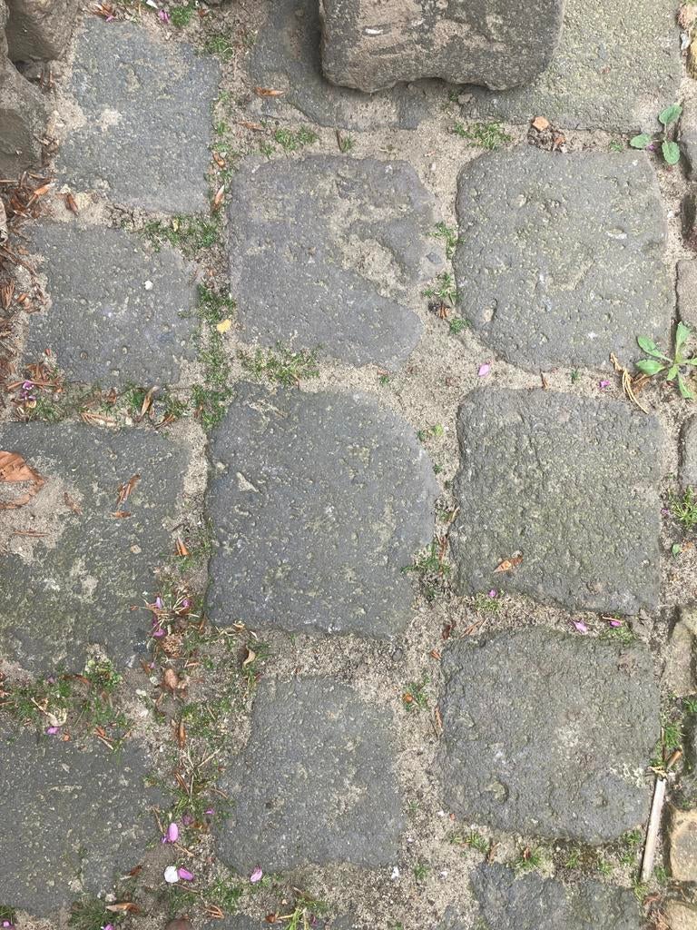 Minimaal 500 stuks Kinderkopjes - Gebruikt Natuursteen, Ophalen, Gebruikt, Klinkers, 5 tot 10 m²