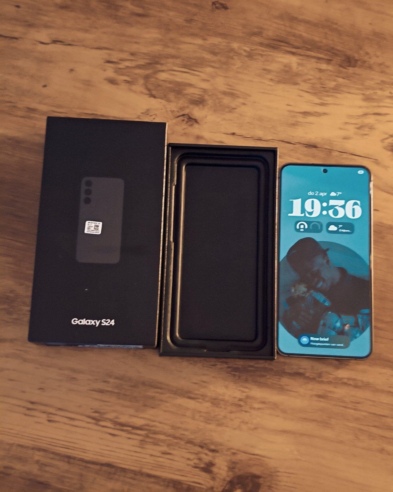 Samsung Galaxy S24 met accessoires, 99% batterij, Ophalen, Galaxy S24, Zwart, Touchscreen