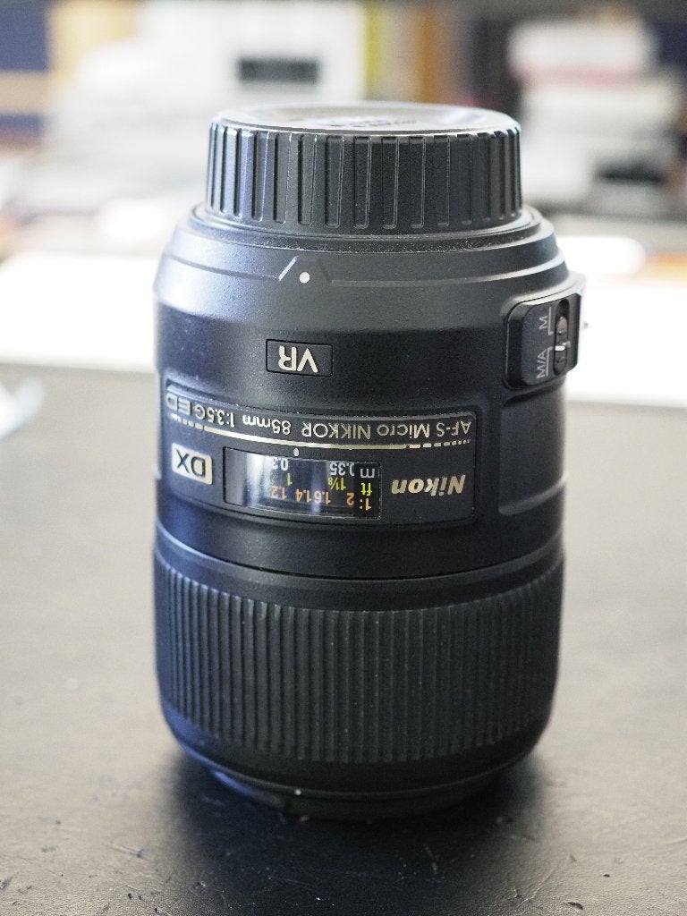 Te koop aangeboden Nikon AF-S DX micro 85mm f3.5 Lens, Ophalen of Verzenden, Zo goed als nieuw, Macrolens