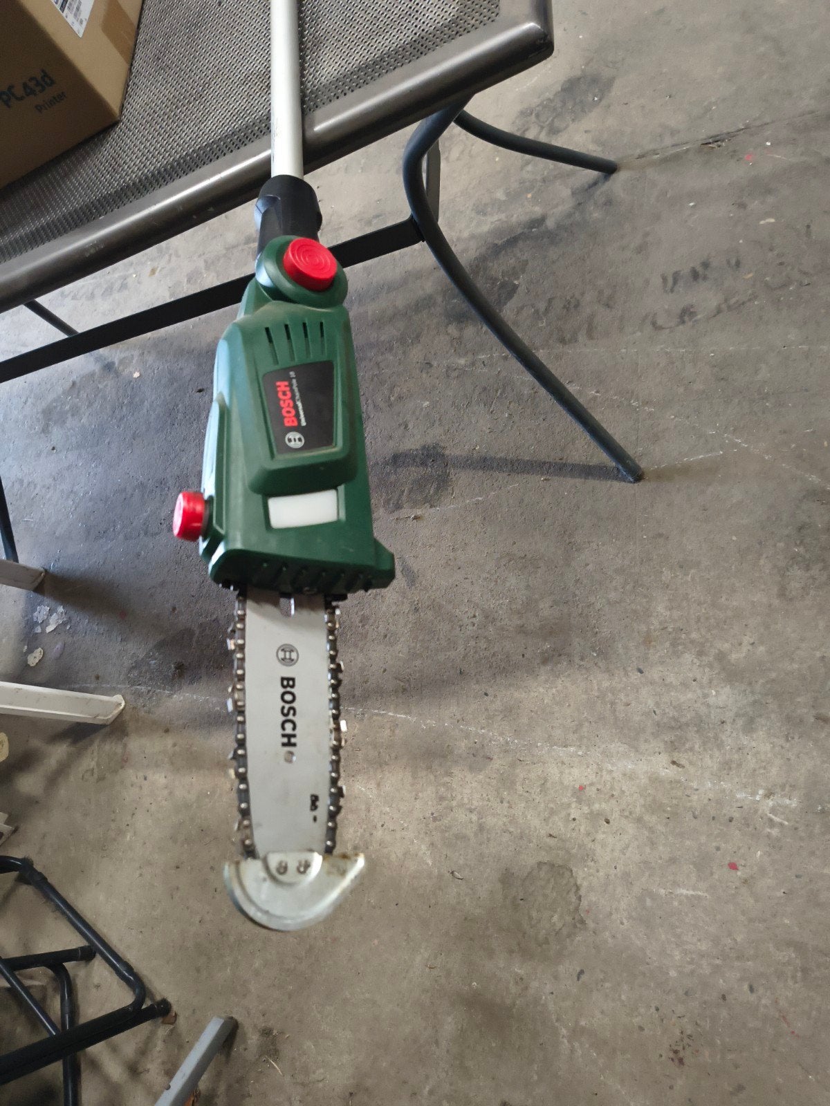 Bosch Accu Kettingzaag op steel - Snoeizaag, Ophalen, Minder dan 30 mm, Kettingzaag, Zo goed als nieuw