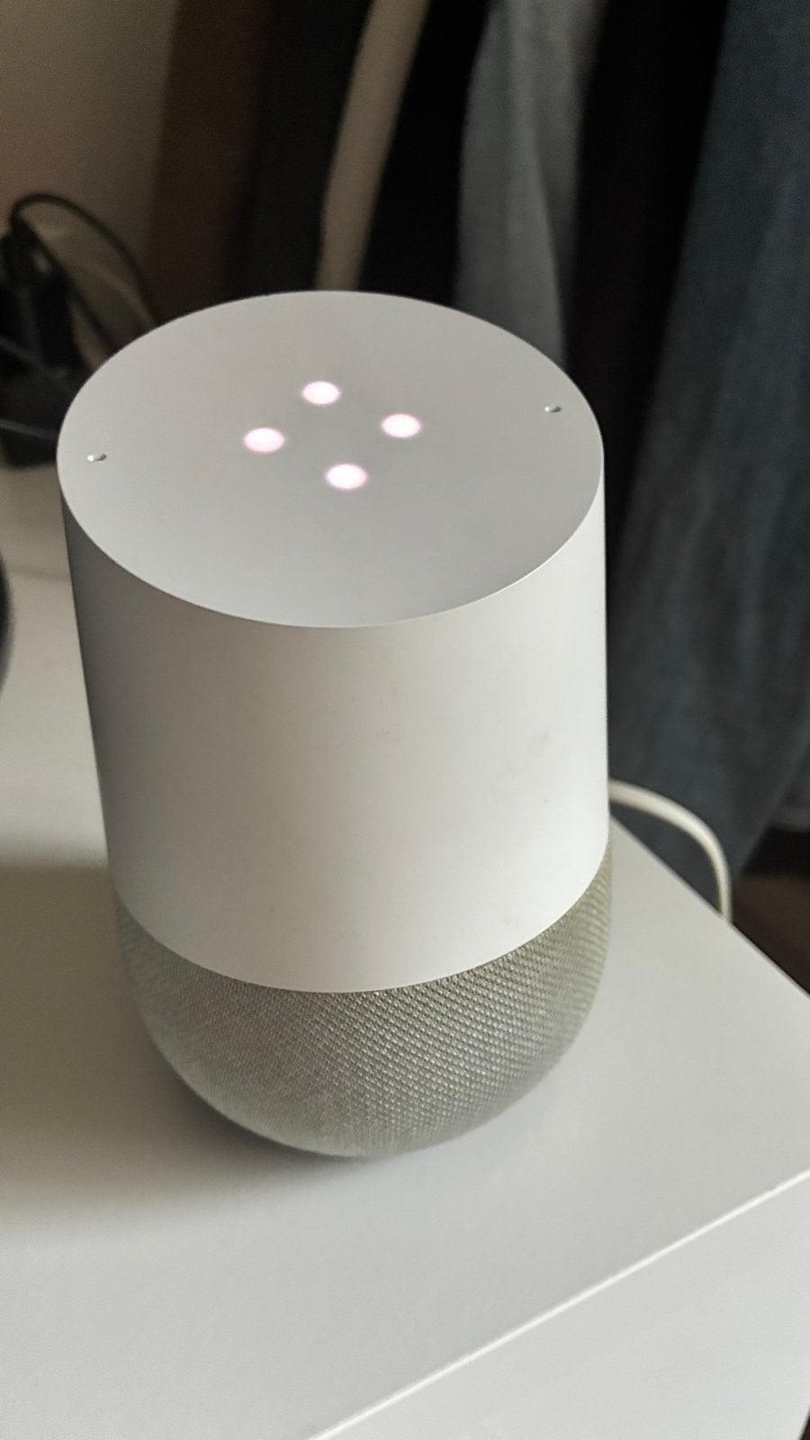Google Home Smart Speaker - Wit, Ophalen of Verzenden, Gebruikt, Zonder harde schijf