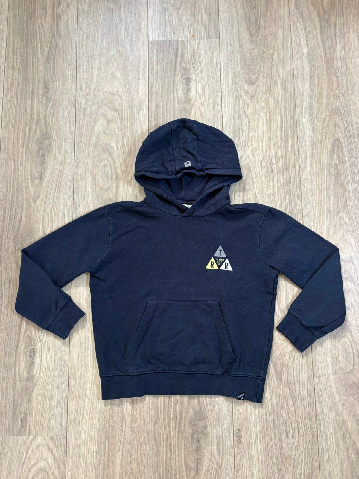 Donkerblauwe Retour hoodie - maat 134, Kinderen en Baby's, Ophalen of Verzenden, Zo goed als nieuw, Jongen, Trui of Vest