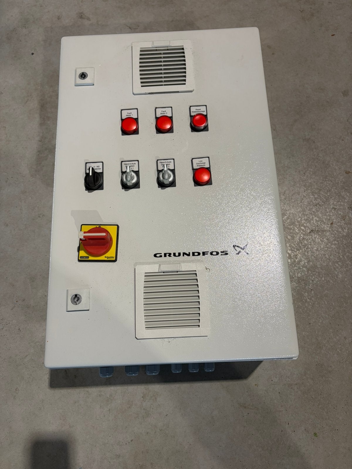 Grundfos schakelkast, Ophalen, Zo goed als nieuw, Overige typen