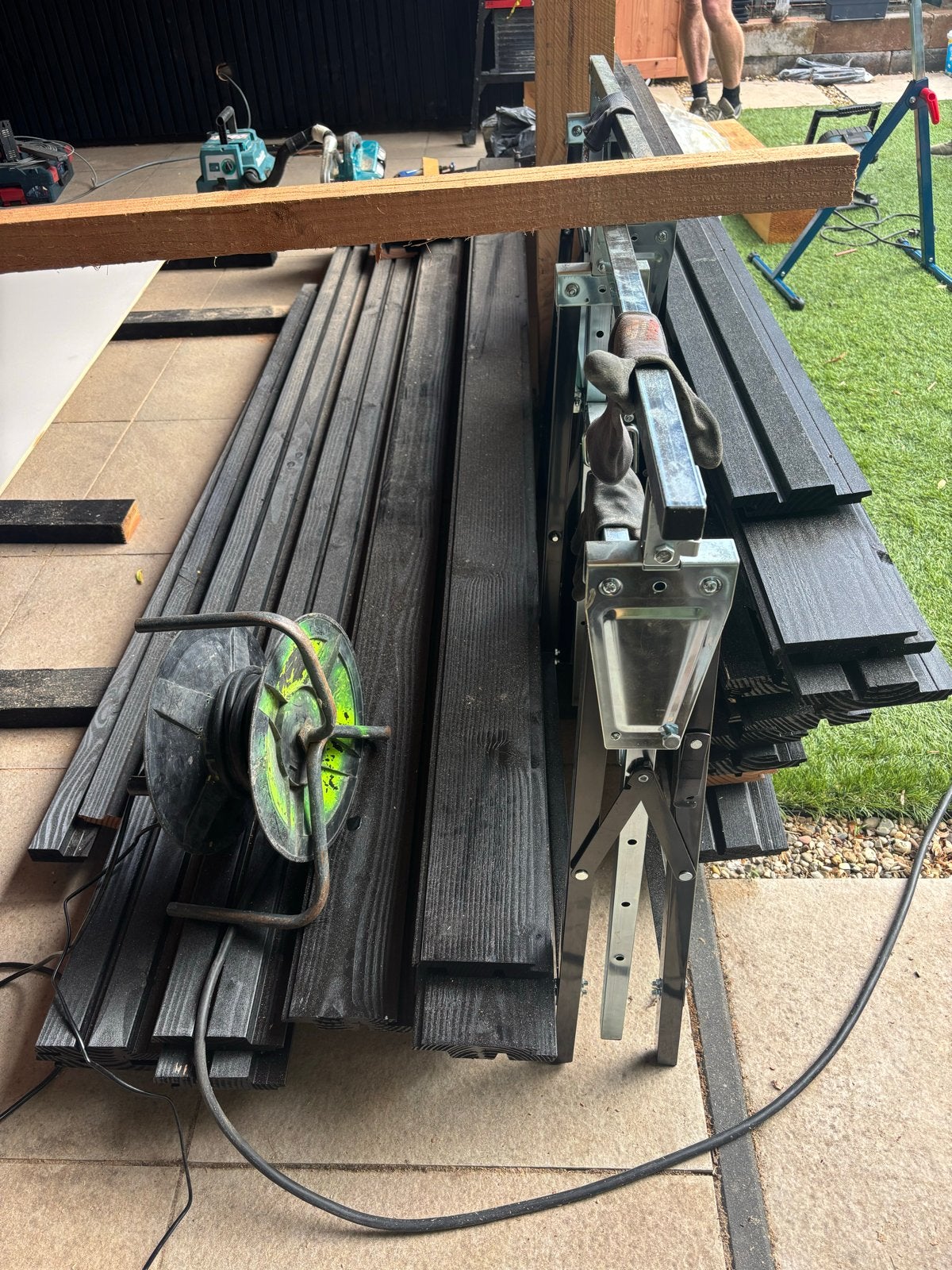 Zwarte houten planken voor diverse projecten, Ophalen, Gebruikt, Minder dan 25 mm, Plank