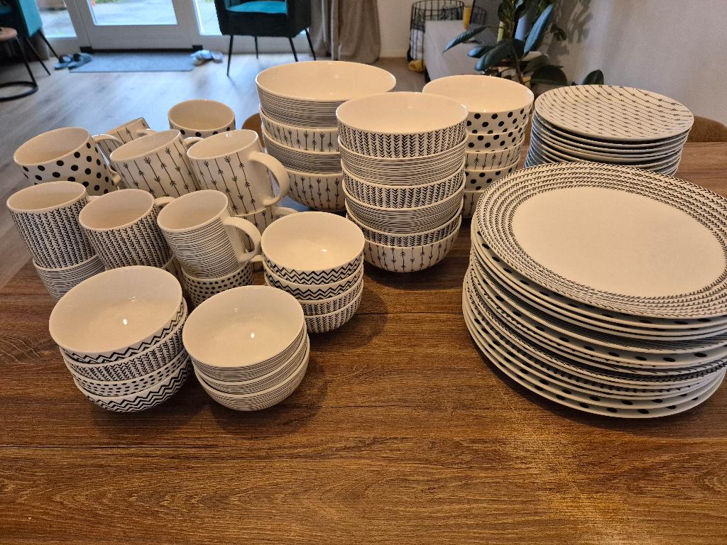 Servies compleet kasitoo, Huis en Inrichting, Keuken | Servies, Ophalen, Gebruikt, Keramiek, Overige stijlen